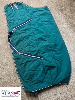 £35 • Buy Rambo Horseware 6'6 Medium Weight Stable Rug Green (used)