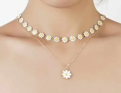 White Multi Daisy Enamel Clavicle And Single Daisy Chain Necklace Set  • $21.98