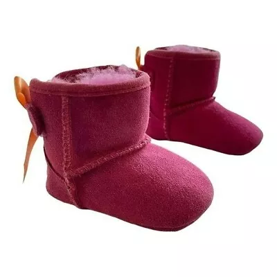 UGG Girls Size 0/1 Pink Bow Back Suede Sherpa Lined Booties 0-6 Months • $35