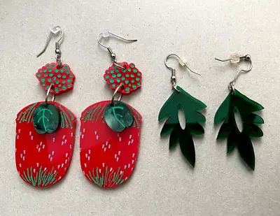 2 Pairs Laser Cut Acrylic Earrings Handmade Red Banksia Xmas Style & Green Leaf • $22