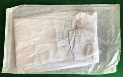 £10 • Buy Beautiful Vintage Embroidered Christening Gown Dress XX600.