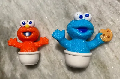 Sesame Street - 2006 - Cookie Monster  & ELMO Figure With Cookie 2” White Bowl • $8.49