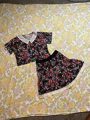 Vintage 80s 90s Center Aisle Dark Floral 2 Piece Set Crop Top And Skirt Large • $35