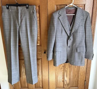 Men’s Vintage Suit~3 Pc Plaid Windowpane~Bespoke Tailored 42L Coat Pants 35W/33L • $65