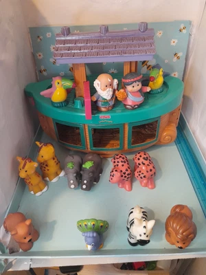 £10.65 • Buy Fisher Price Little People Noahs Ark With Mrs And Mrs Noah 4 Pairs Animals