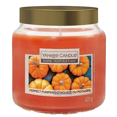 Scented Candle Halloween Fragrance Perfect Pumpkin -  Medium Jar - Yankee Candle • £9.99