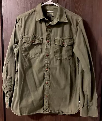 Old Navy Canvas Work Shirt SMALL Olive Military Green Twill Pockets Side Gussets • $19.75