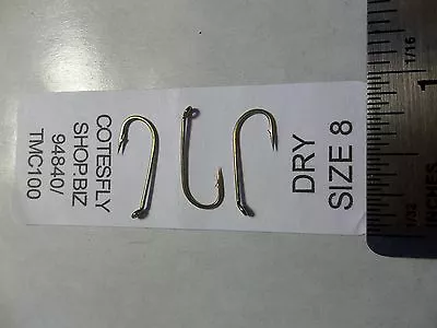 Dry (94840) And Dry Nymph (3906B) Micro Barb 200 CFS Fly Tying Hook   • $19.99