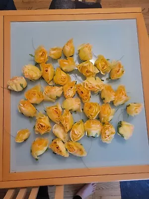 LOT OF 36 VINTAGE PLASTIC Roses FLOWERS SPRING FLORAL RETRO MOD Orange NOS • $25.98