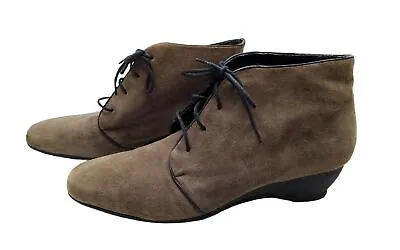 Munro American Womens Dulce Vita Suede Lace Up Boots. • $37.58