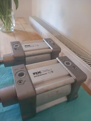 £100 • Buy Rx Pneumatic Cylinder Epc100-50vda-rx Unused Surplus Product
