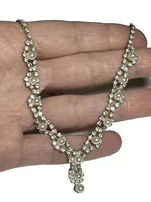 90'S Y2K Icing Faux Pearl Rhinestone Lariat Choker Goldtone P1863 • $12.99