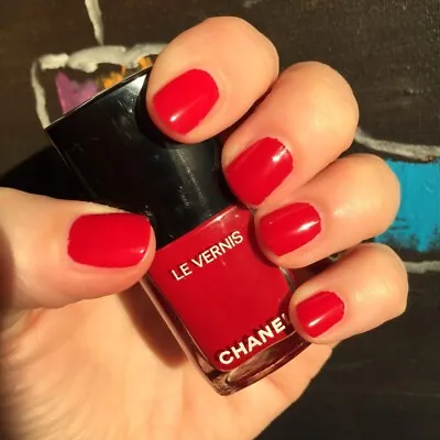 CHANEL Le Vernis Long Wear Nail Polish 528 Rouge Puissant Ltd Edition  • £14
