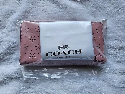 Ladies Coach Accordion Petal Pink Leather Purse And Dustbag RRP $275 - New • £39.99