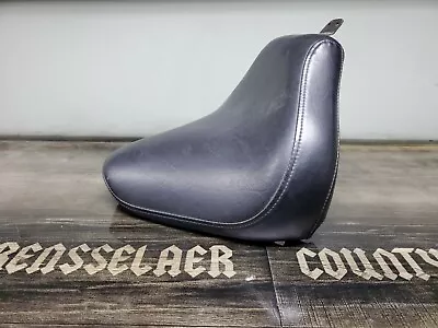 $99.99 • Buy 1999-2009 Yamaha V Star 1100 Driver Front Seat Saddle Xvs 1100 Custom Oem Nice