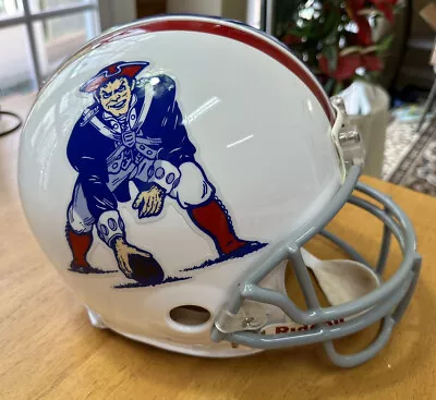 $249.99 • Buy NEW ENGLAND PATRIOTS THROWBACK Riddell Replica Football Helmet