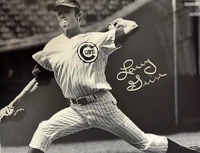 Larry Gura 1970-1973 1985 Chicago Cubs Wrigley Field Autographed 8x10 Photo COA • $9.99