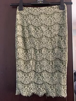  Misguided Sage Green Mid Length Lace Skirt Size 8 Can Fit Size 6  • £6