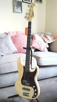 £149 • Buy Harley Benton Precision Bass PJ-74 (Vintage White)