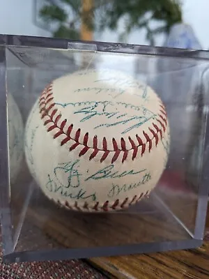 1956 Yankees Team Signed Baseball Authenticated 27 Signatures Mantle Clubhouse • $300