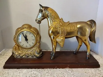 Vintage 1950's Horse Mantel Clock United Model #315 WORKING • $100