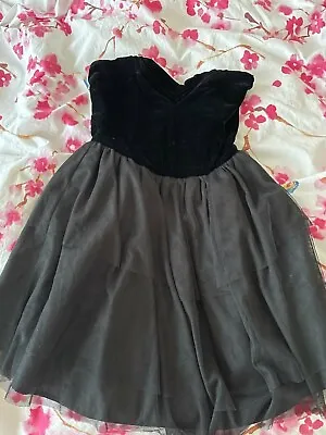 Tigerlily Black Cocktail Dress Size 8  Barasana  New Velvet Top And Tule Skirt • $50