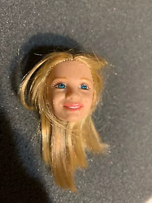  Mary Kate And Ashley Olsen Twins Dolls HEAD For 9-10  Custom Mattel • $8.99