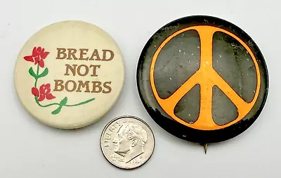 VINTAGE  BREAD NOT BOMBS & PEACE SIGN Pinback Buttons - Anti-War Protest Badges • $9.99