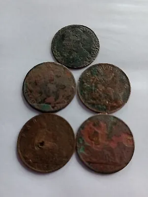 Victoria Farthing Coins.1860-86 • £1.99