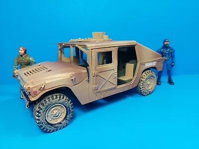 BBI Blue Box Hummer Humvee 1:24 Scale  Lanard 3.75   Action Figures  • $35