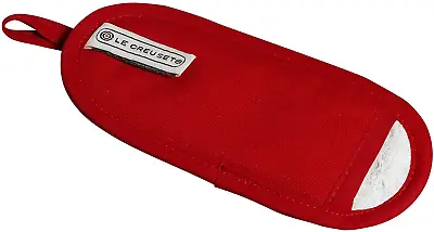 Le Creuset 4-Layered Textile Handle Glove Stain Resistant Red • £13.33