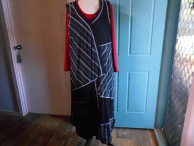 $10 • Buy Taking Shape Dress Size 20