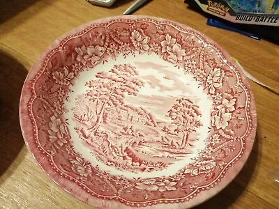 Barratts Old Castle Staffordshire Red Pink  9 Inch Diameter Deep Serving Bowl • £4