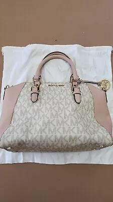 Michael Kors Satchel Sienna Medium Signature Messenger Handbag Fawn Pink • $65