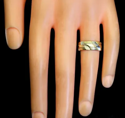 Vintage Estate 14K Gold Unique ART CARVED Women's Wedding Band/Ring Size 5 • $349.95