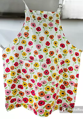 Grannycore Bib Apron Flower Power Design Tie Waist Adjustable Neck Strap Cotton • $15.95