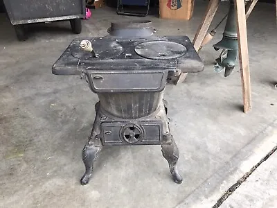 $339.99 • Buy Vintage Cast Iron Two Burner Coal/Wood Stove 20  Tall 21  Depth 20   Wide