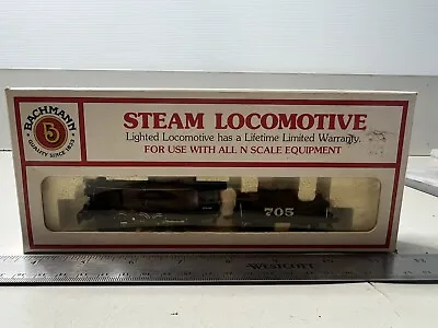 Bachmann N-Scale 53052 Steam Locomotive Consolidation 2-8-0 & Tender Sante Fe • $59.95