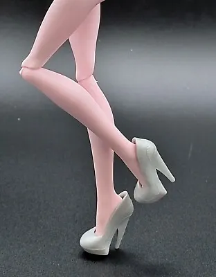 Mattel Monster High Scarah Screams I Love Heart Fashion Silver Heels Shoes • $18.99