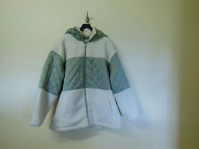 $69.99 • Buy Asos Curve Womens Jacket Plus Size 22 Hoodie BNWOT Puffer Fleece