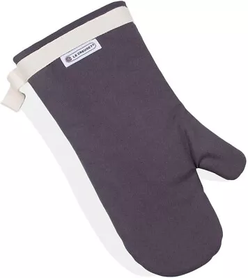 Le Creuset 4-Layered Textile Oven Mitt Stain Resistant Flint. • £24.99