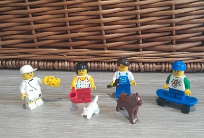 £11.49 • Buy Lego City Family Dog Cat  Skateboard  Minifigures Bundle