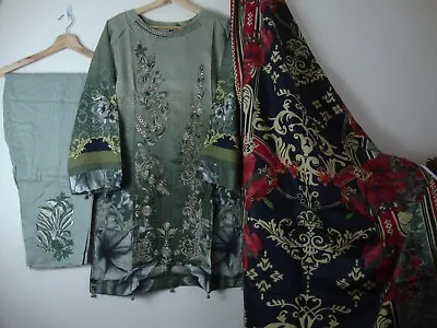 IZNIK Linen Salwar Kameez Embroidered Stitched 3pc Suit With Linen Duptta • £22