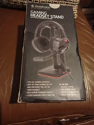 Gaming Headset Stand With LED Colour Changing Lights & 2 Usb Slots.  Brand New • £11.50