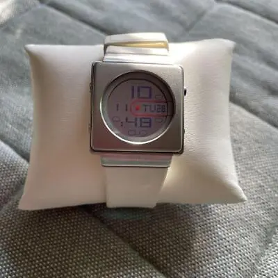 CASIO FUTURIST CASIO FUTURIST LA-2001 Watch / No Accessories • $228