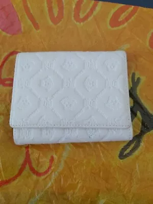 Authentic VERSACE WHITE LEATHER MINI WALLET INTERIOR IS BLACK LEATHER GOERGEUS • $95