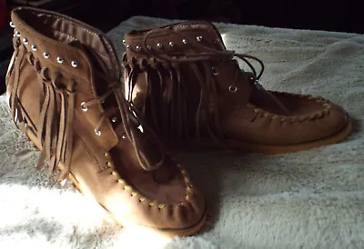 Brown Fringe Moccasin Boots W/Studs Women's Size 7 • $15