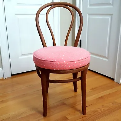 $150 • Buy Vintage Bentwood Cafe Chair Pink Polka Dot Cushion Great Boudoir/Makeup Chair! 