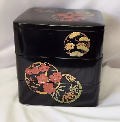 Japanese Lacquer Ware 3 Tier Stack Bento Box Traditional Japanese Flowers VTG • $23.95