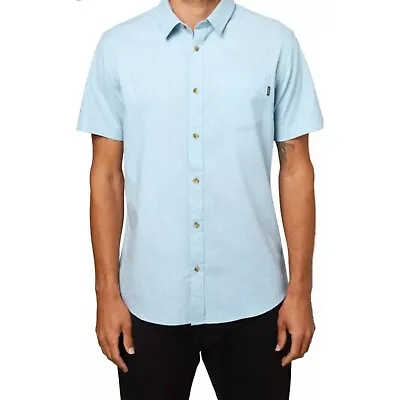 Men's O'Neill Button-Up Shirt. Size Large. • $17.50
